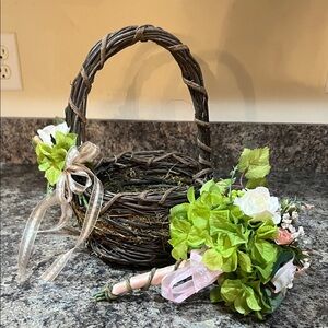 Flower girl basket and bouquet. Rustic Brown Wicker Basket